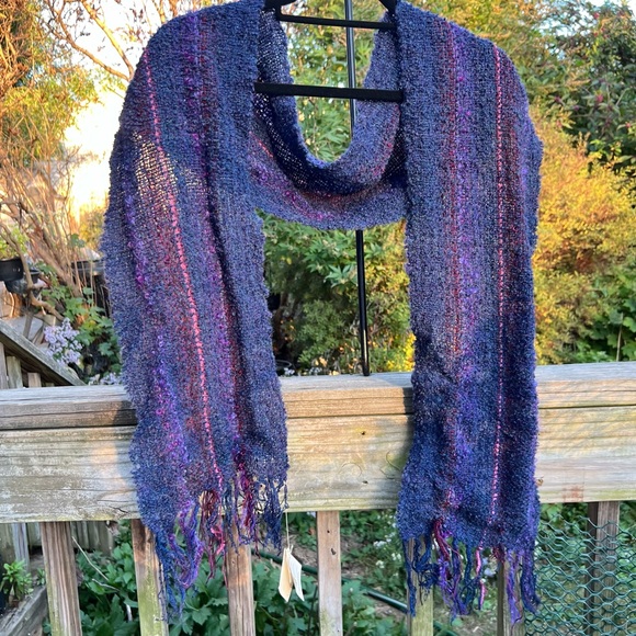 NWT Handmade Wool/Mohair Fringed Scarf Made In Camphill Community Dingle Ireland - Picture 14 of 16
